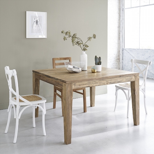 table de salle a manger carree